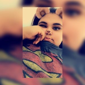 Meet your Posher, Migdalia